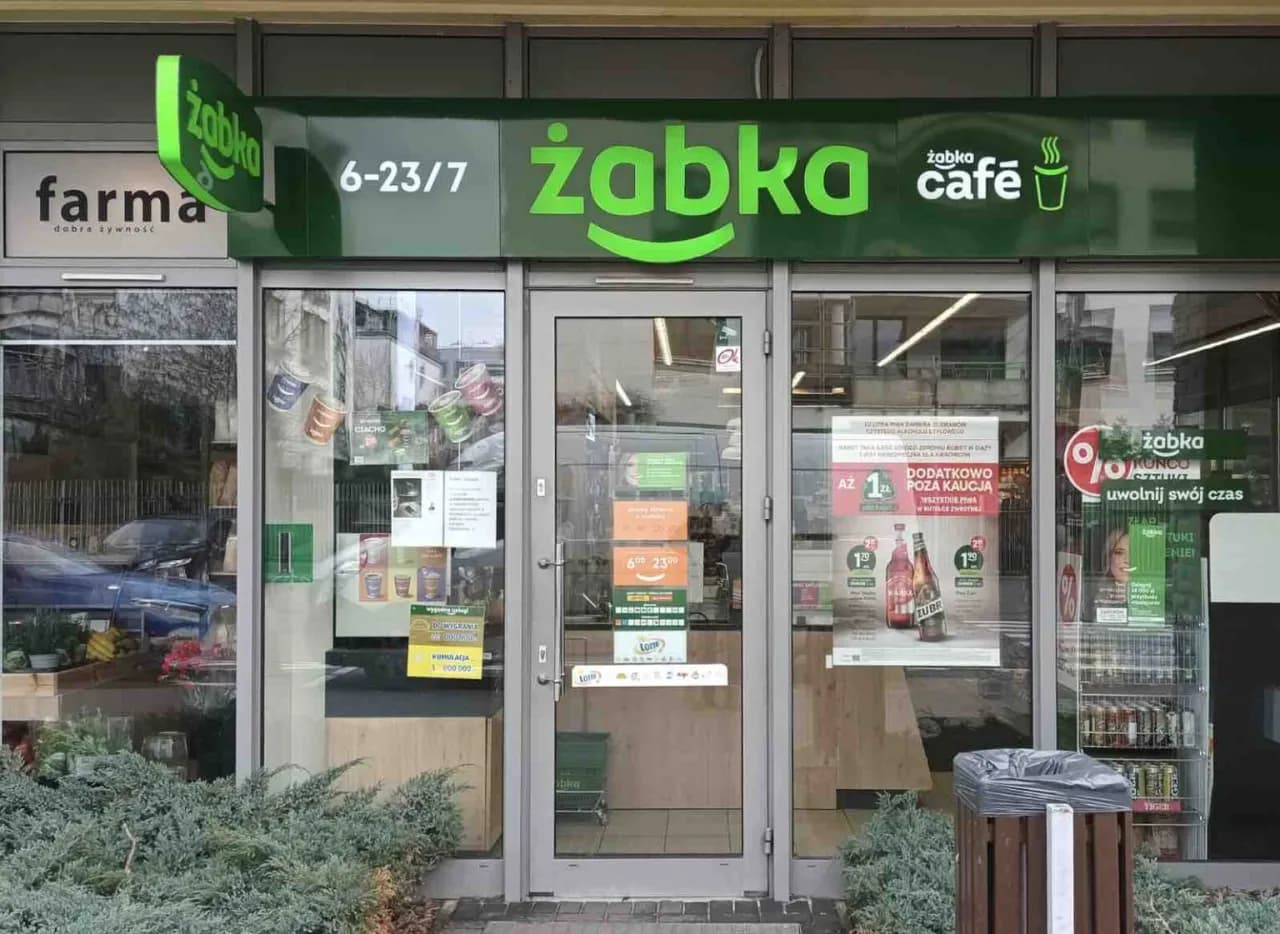 Ile się płaci za wynajem stanowiska fryzjerskiego w Polsce? Ceny i porady