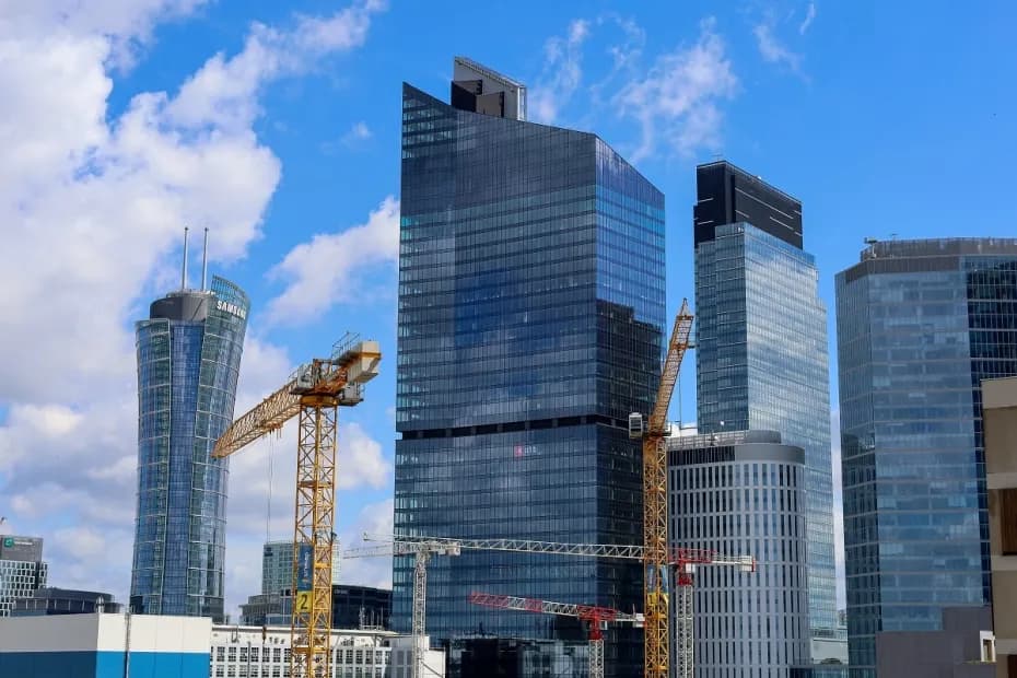 Ile zarabia deweloper na domu? Poznaj zaskakujące fakty o zyskach